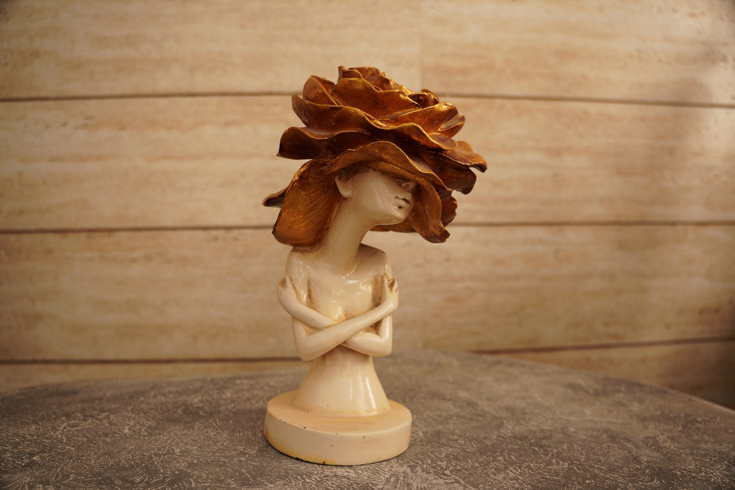 Rose Crown Muse I (GT-068) — Alternate view